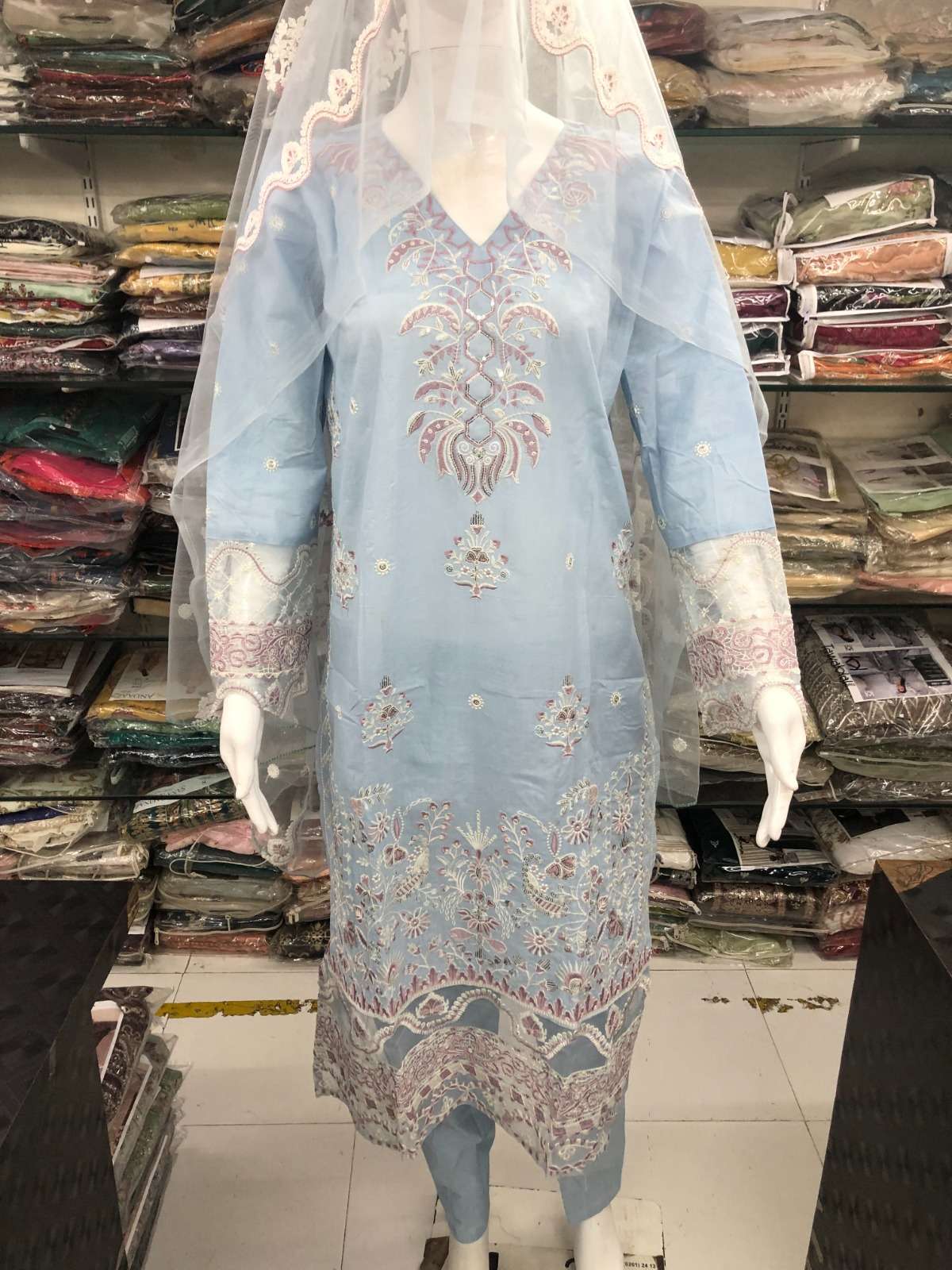 D -02 by HM Desiner Open pic